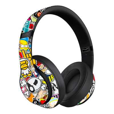 BEATS STUDIO3 WIRELESS SKIN - Sticker Bomb